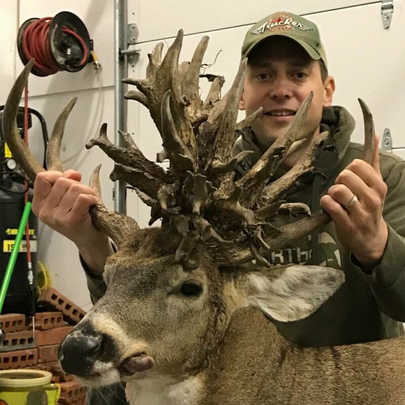 kansas-321-3-8-butcher-buck-2-non-typical-archery-all-time-big-deer